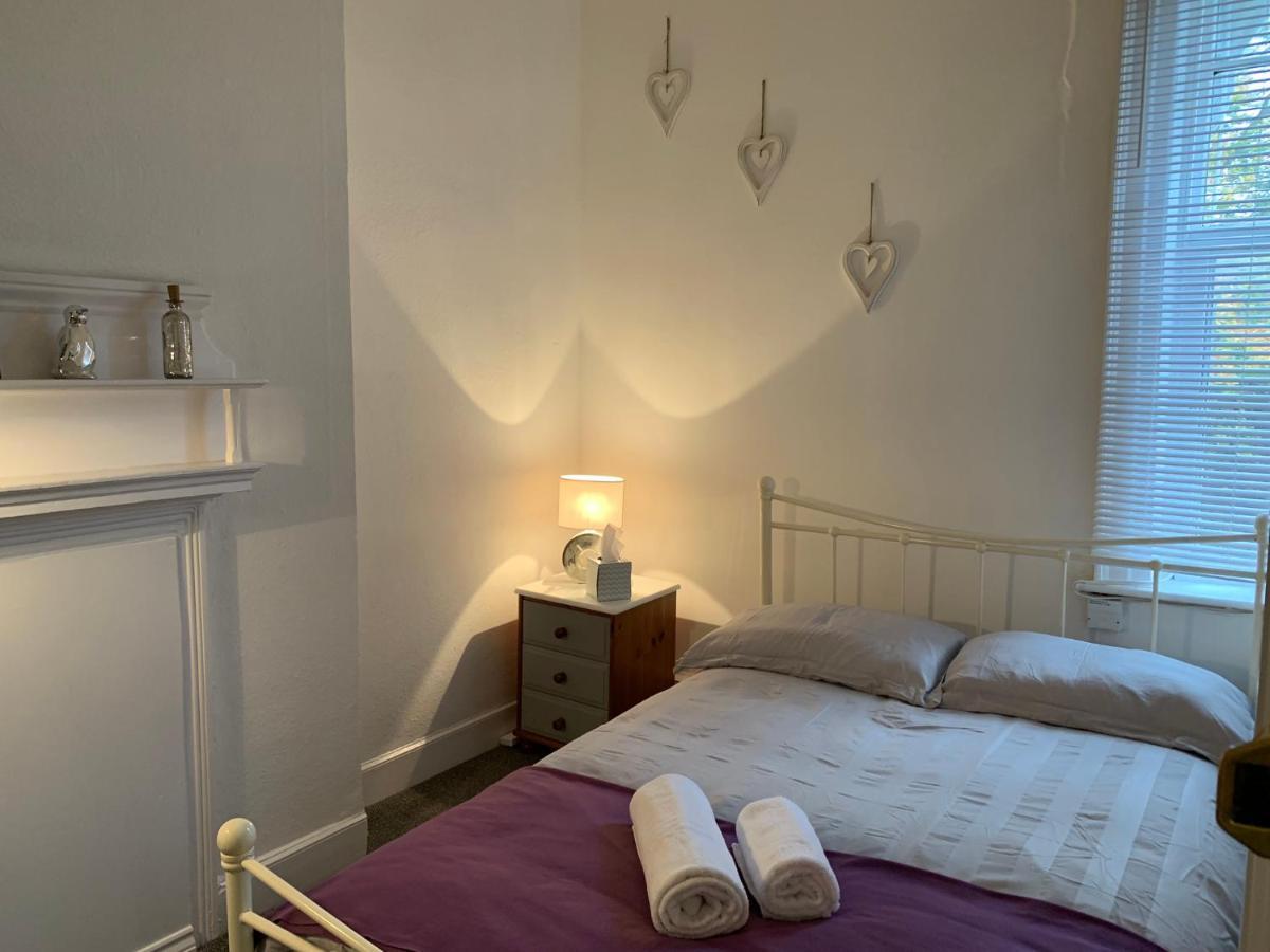 Cosy Rooms In Taunton Buitenkant foto